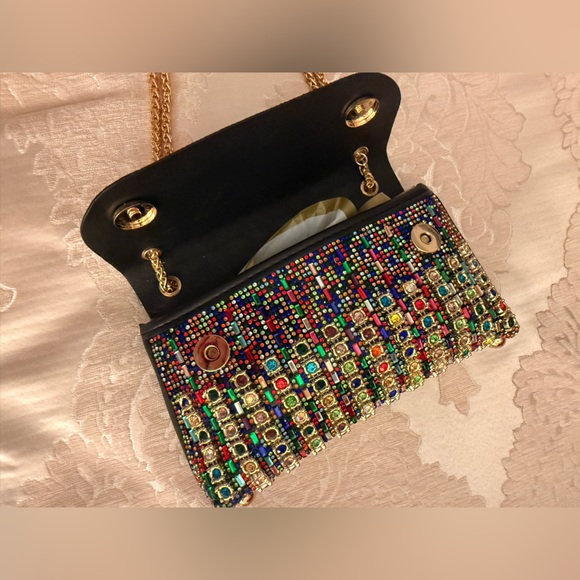Alessi Colorful Beaded bag  with Gold Chain - Picture 7 of 10